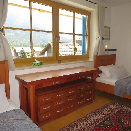 Floesserstrasse By Interhome